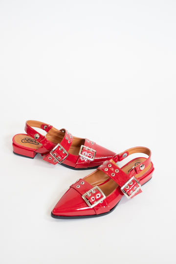 Cherry Rojo - Zapatos Rojos de silueta angulosa con Hebillas y Ojillos