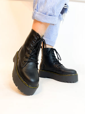 Sara Boots